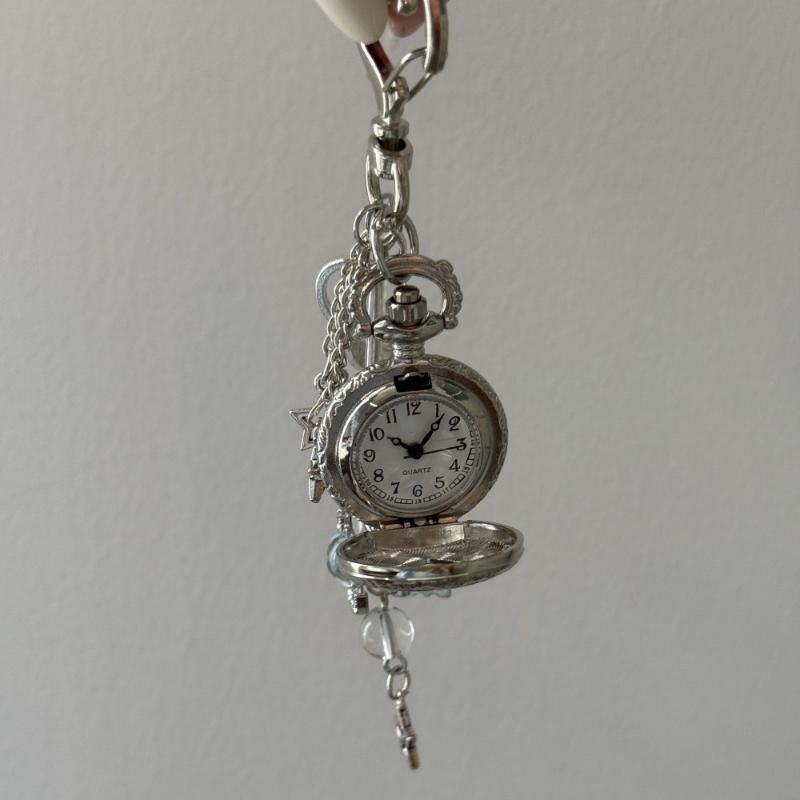 Fashion Hollow Heart Pocket Watch Chain Keychain Design Steampunk Clock Vintage Necklace Pendant Jewelry Watch Couple Gift