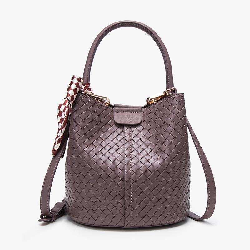 

Premium Woven Bucket Bag Women S Autumn And Winter Retro Versatile Shoulder Bag Commuter Messenger Bag