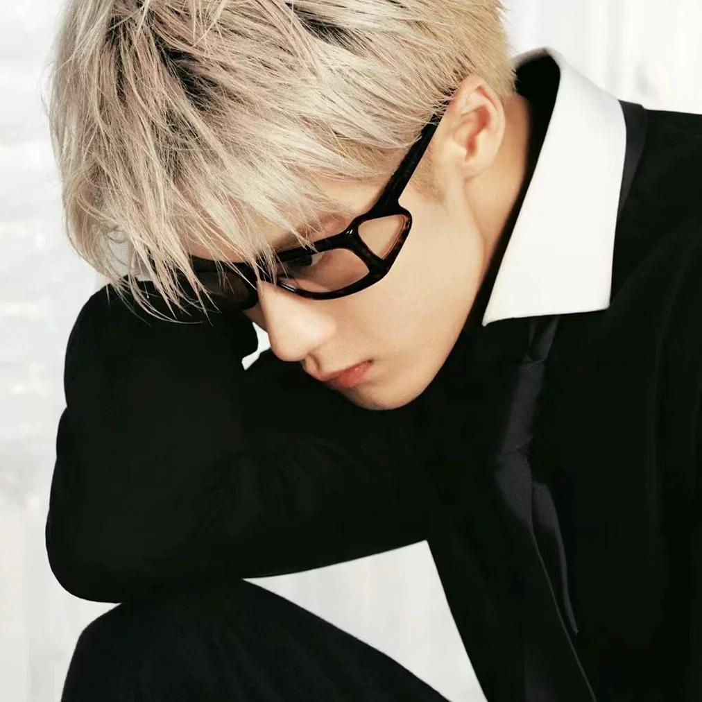 Vintage Rectangle Sunglasses Women For Men Sun Glasses Punk Popular Triangle Wrap Frame Luxury Brand Designer Shades Uv400