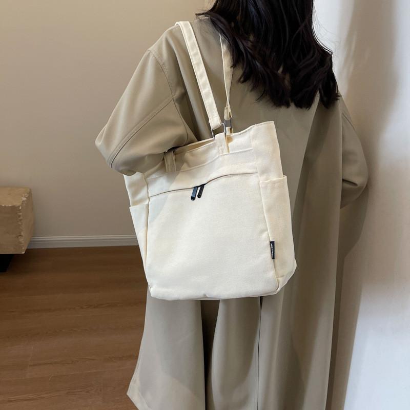 Trendy Urban Canvas Tote Bag For Women Spacious And Stylish Handbag 2023 New