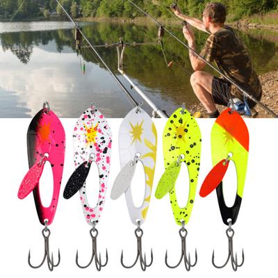 5 Stück 2CM/2G 4CM/4G 6CM/10G Spinnerblatt-Köder mit Haken Metall Rotierende Pailletten Löffel Spinnerbait Salzwasser Süßwasser Barsch Angelzubehör