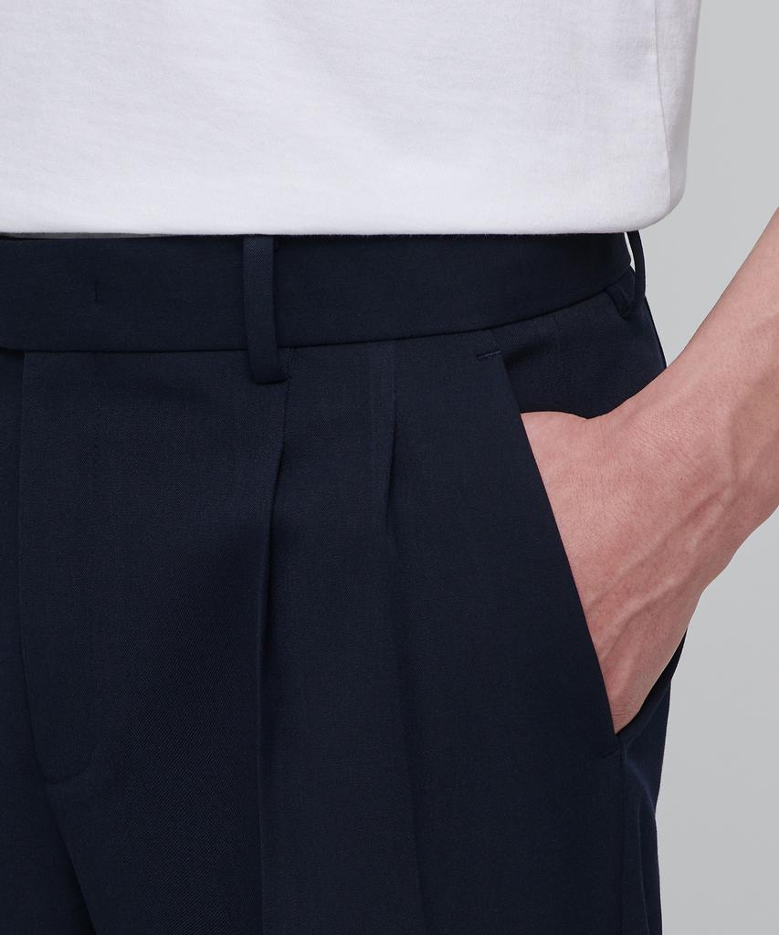 Musinsa Standard Tapered Gurkha Slacks [Navy]