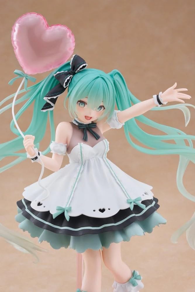 ThunderTech Hatsune Miku Birthday 2025 AMP+ Party Ver. Figure