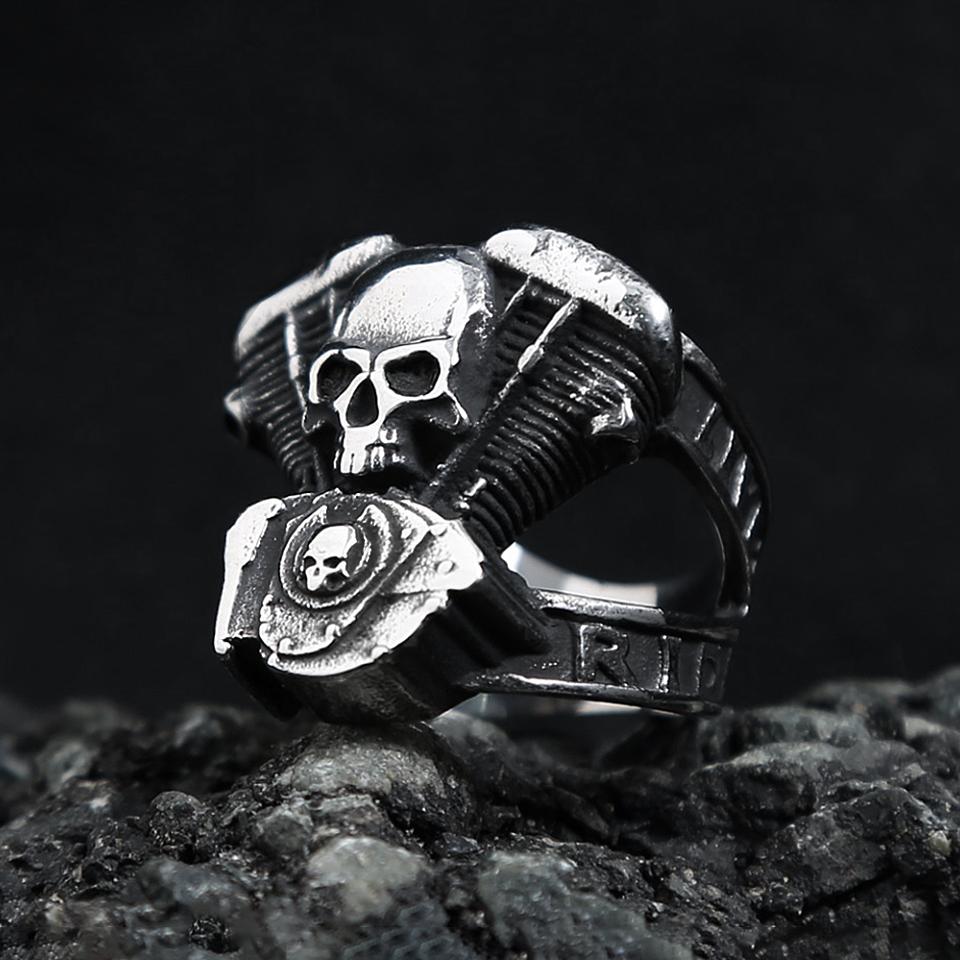 Fashion Vintage Steampunk Motorcycle Engine Skull Rings For Men 316L Stainless Steel Biker Hip Hop Jewelry Gifts
