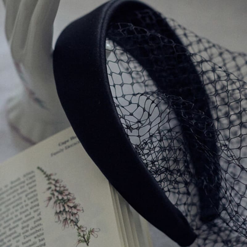 Elizabeth Moments Veil Satin Headband