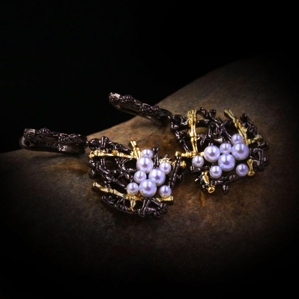 Retro Special-Shaped Baroque Freshwater Pearl Earrings Femininity Versatile Personality Two-Color Stud Earrings Women