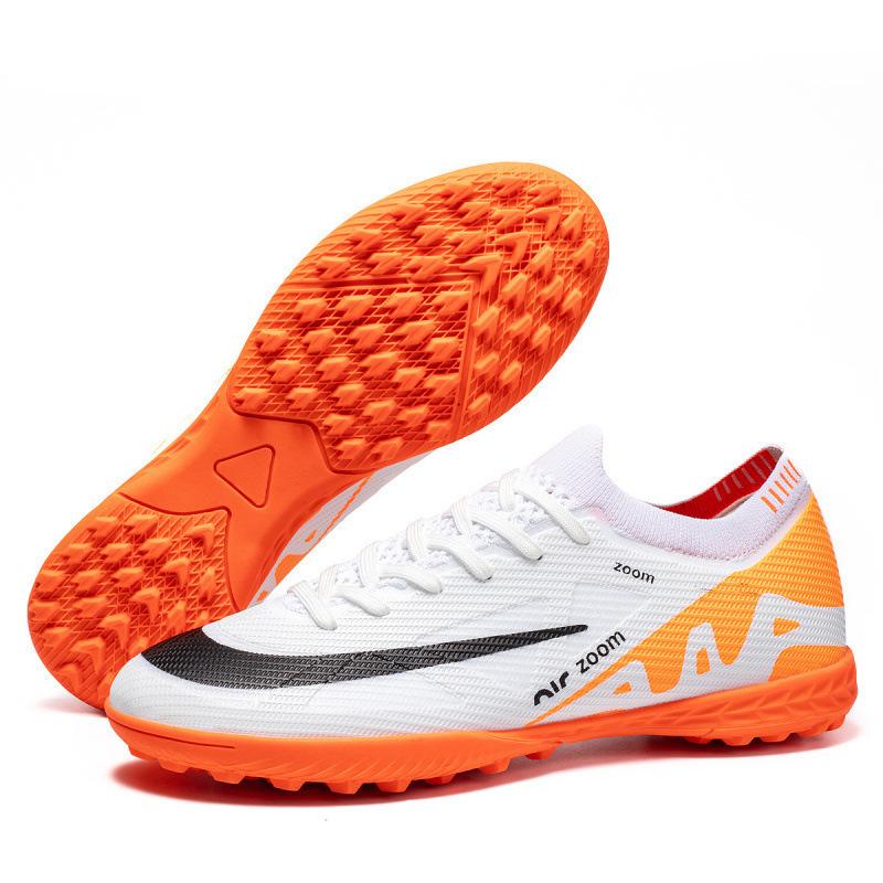 Seamless Fly-woven European Cup Low-top Football Shoes, Youth Spikes, Artificial Grass Training Shoes