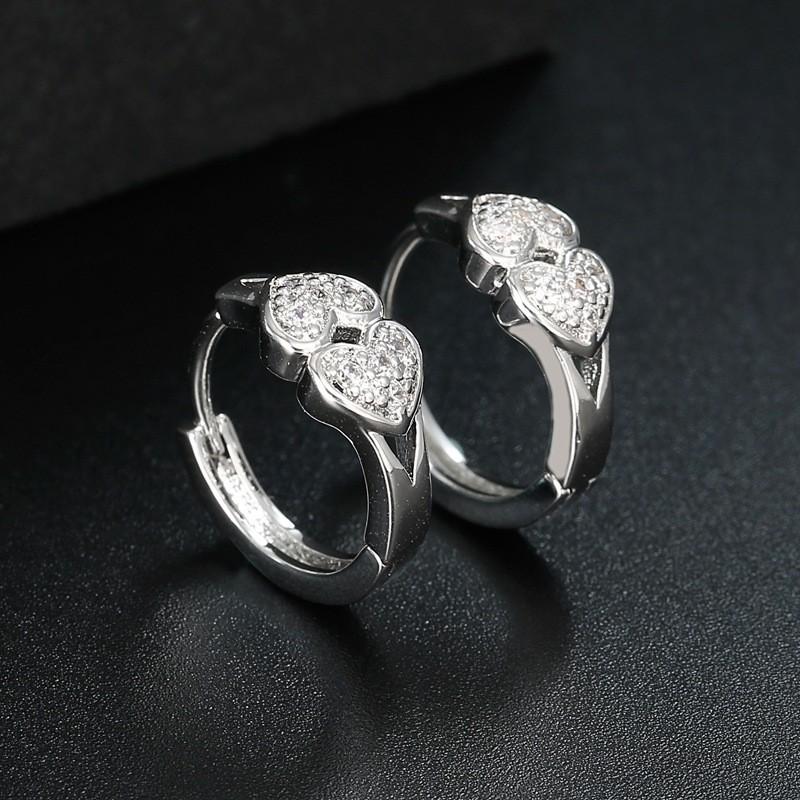 

Европейские и американские серьги с двойным персиковым сердцем и цирконом