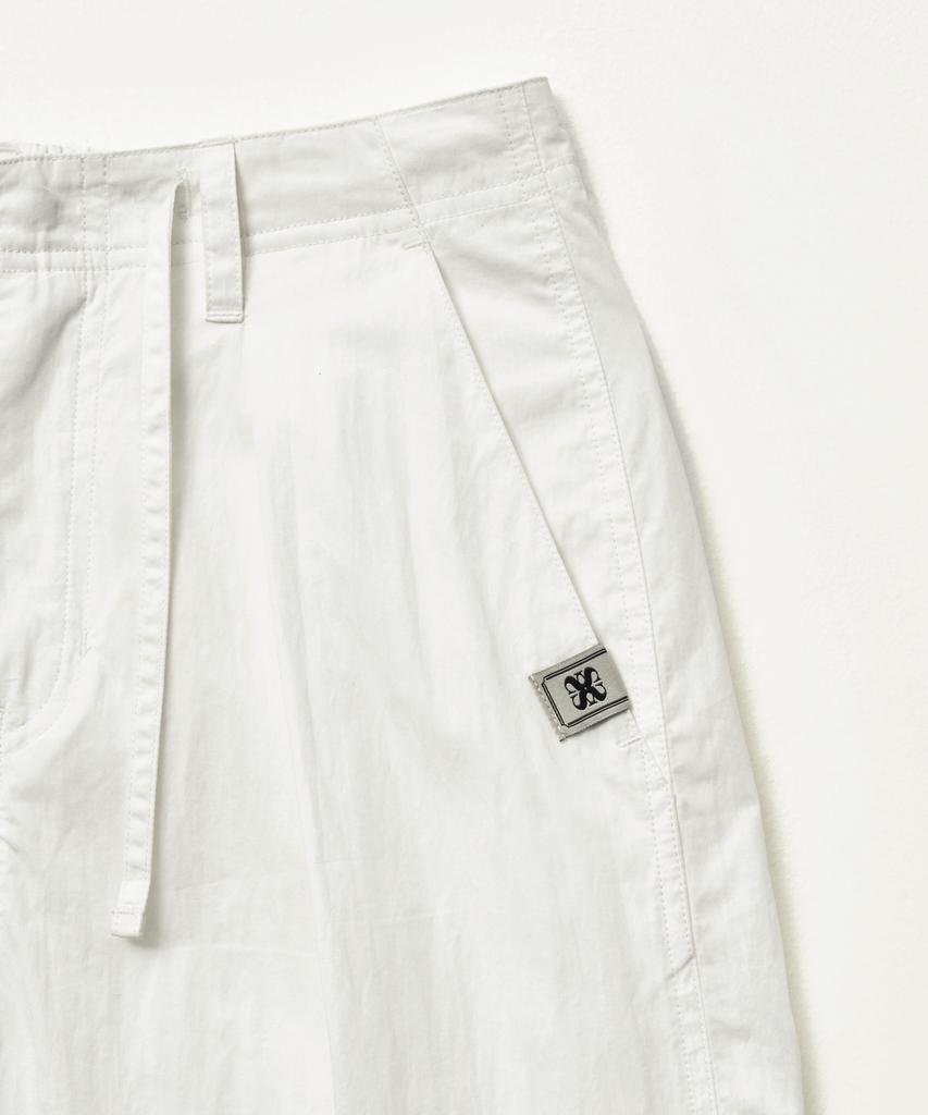 Seteo Curved Parachute Pants White