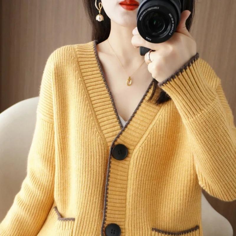 Autumn Winter Korean Fashion V-neck Loose Knitted Sweater Jacket Women Cardigan Pockets Casual Office Coats Long Sleeve Solid Color Simple Clothing