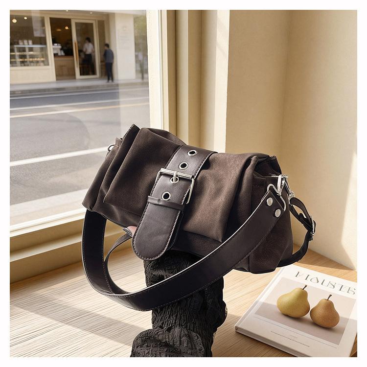 Vintage Maillard bag Korean niche commuter shoulder armpit bag new ins fashion trend messenger bag