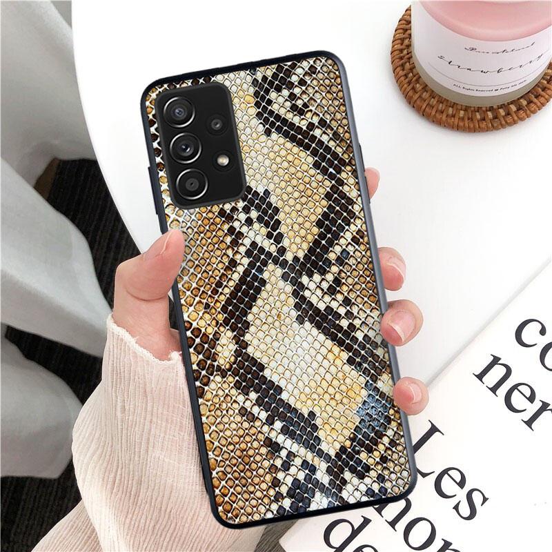 Etui na telefon ze skóry węża do Samsung Galaxy A13 A22 A12 A32 A71 A11 A21S A33 A52 A72 A51 A50 A70 A31 M31