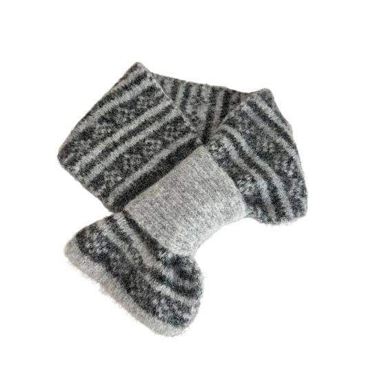 Winter Scarf Small Hole Design Thickened Warm Print Scarf Windproof Cold-Resistant Women Neck Warmer