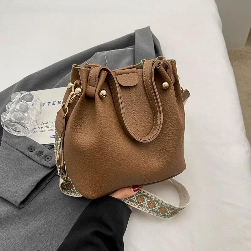 

Жіноча сумочка великої місткості Жіноча сумка через плече Bucket Bag Дизайнерські сумки Гаманець і сумки one size коричневий