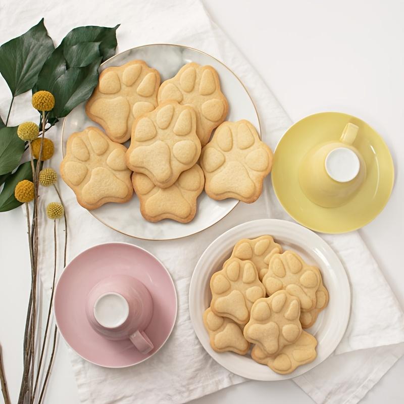 2 Stück Tierpfotenabdruck Ausstechform Set , Lebensmittelechte Kunststoff-Keksausstecher zum Backen, Weihnachtslebkuchen, Zuckerkekse, 3D-Pfotenformen , Lustiges Haustier