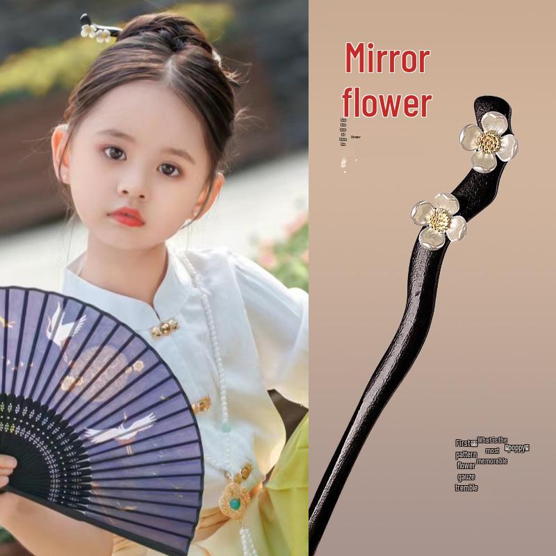 Children's White Magnolia Hanfu Hairpin with Tassel - Traditional Style Accessory for Girls