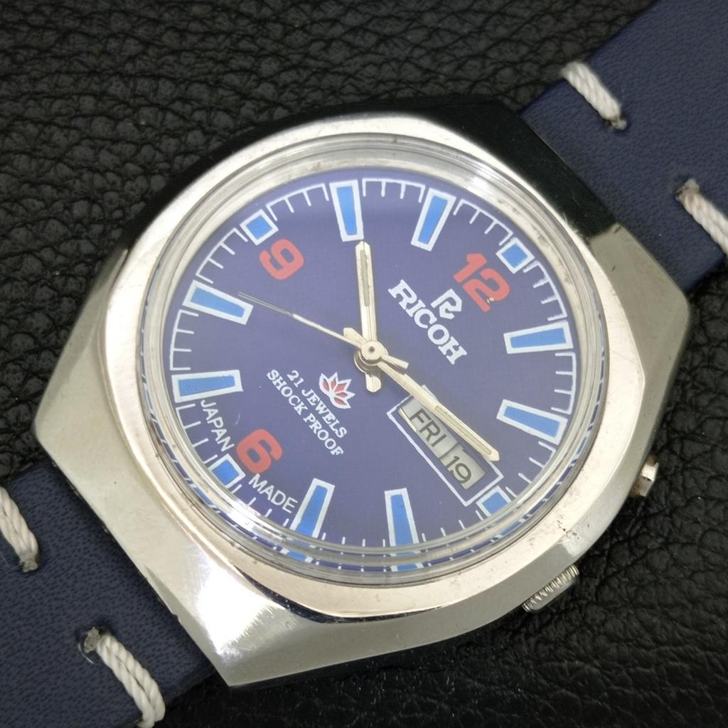 VINTAGE RICOH R31 AUTOMATIC JAPAN MENS BLUE COLOR DIAL WATCH a707692-1