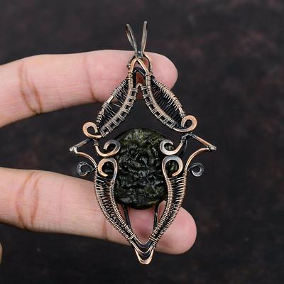 Moldavit Anhänger Kupferdraht gewickelter Anhänger Edelsteinschmuck Boho Hippie Anhänger Moldavit Kupferschmuck Handgefertigter Anhänger Verlobungsgeschenk