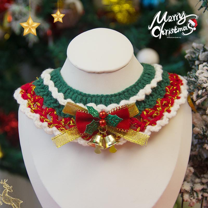 Hand-Knitted Wool Christmas Pet Snood Collar for Cats and Small Dogs