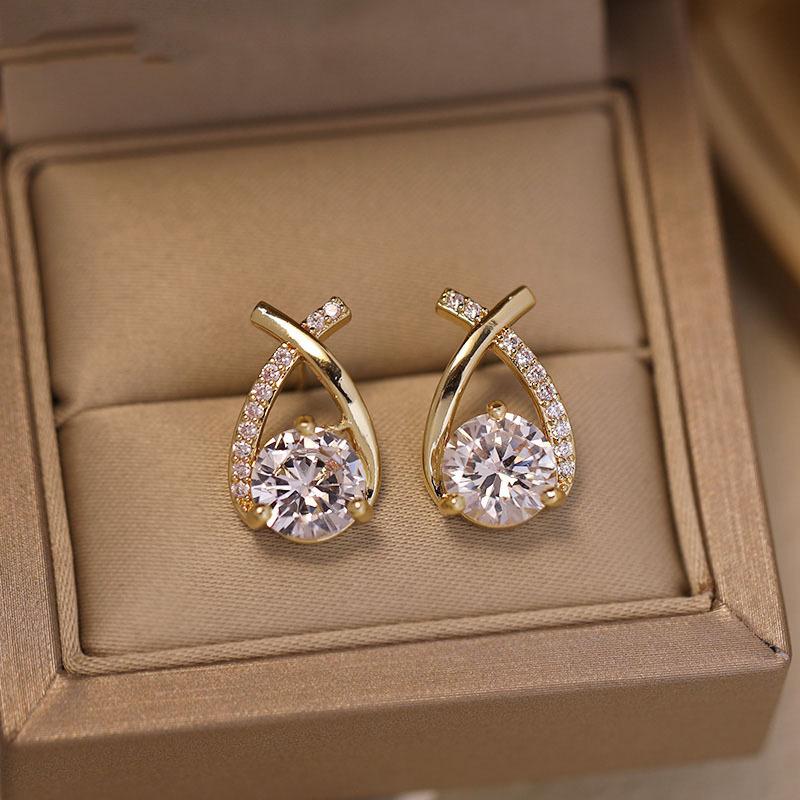 

Fashion Micro-set Cross Fishtail Earrings, Korean Simple Elegant Versatile Niche Luxury Ear Jewelry for Women золотой