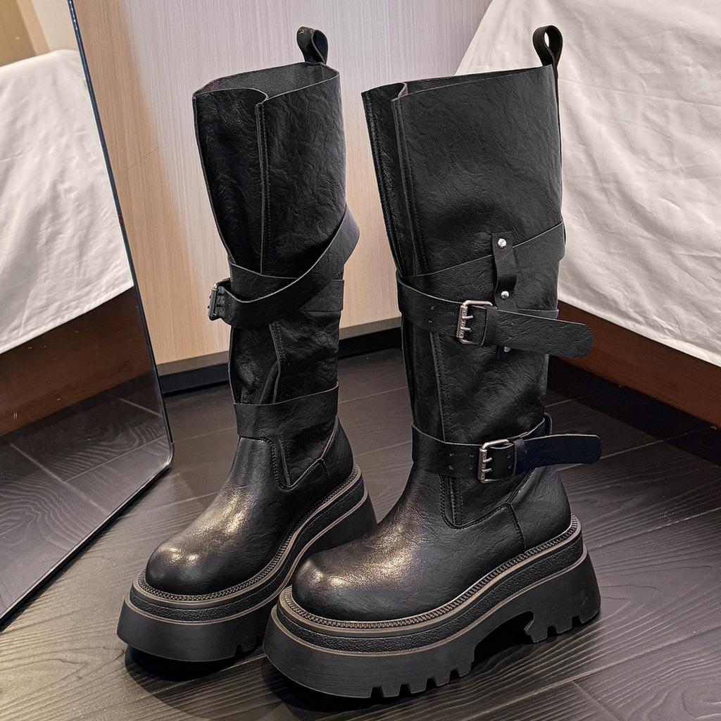 Yueyu But Knee Boots Women's 2025 New Autumn Temperament Super Fire Retro Versatile Belt Buckle Boots Women