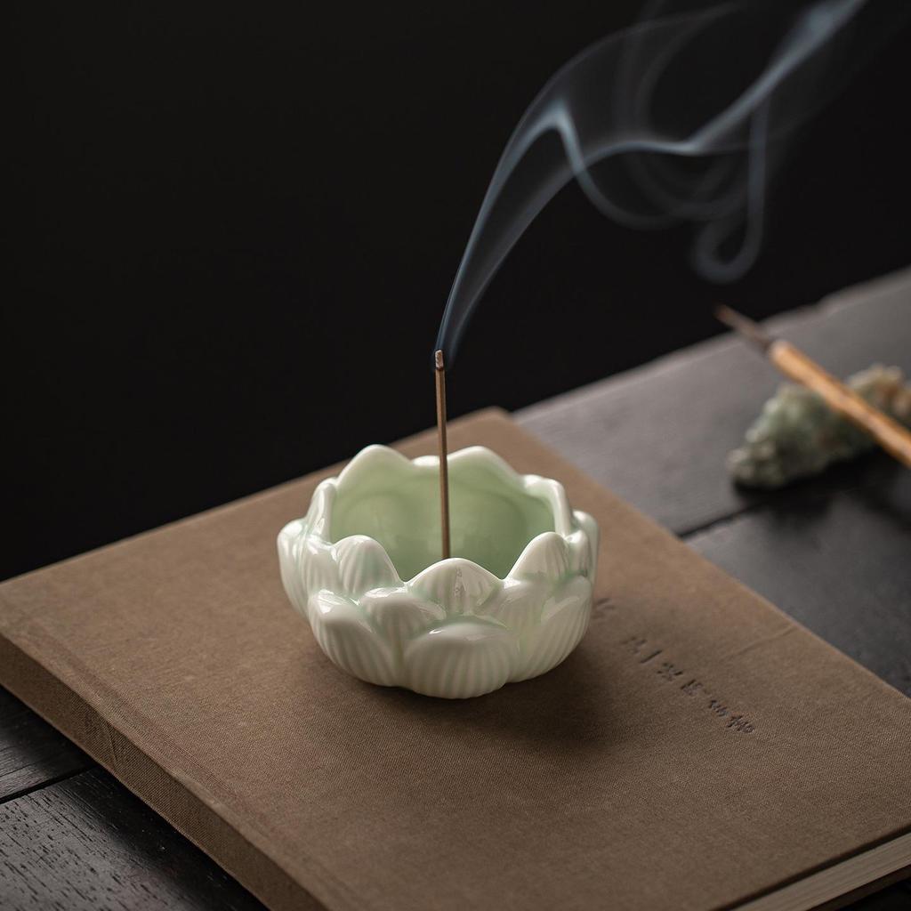 Creative Lotus Ceramic Incense Burner for Home, Zen Tea Ceremony Accessory