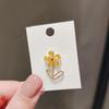 Elegant Cartoon Brooch: Women's High-End Cute Corsage Pin