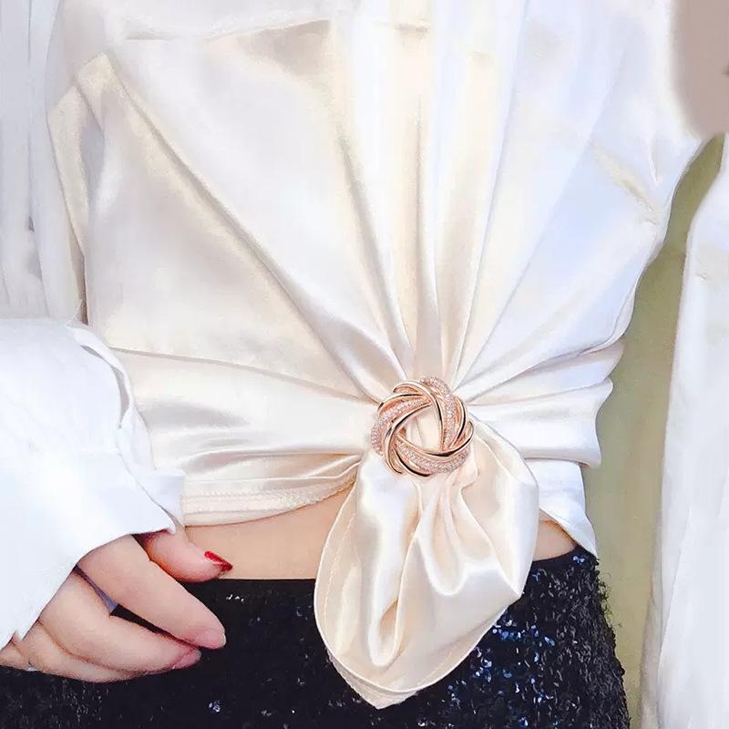 Spona na hedvábný šátek, Prémiová a univerzální, Elegantní šátek, Špendlík na oblek, Uzel v rohu, Dekorativní spona, Zimní doplňková brož