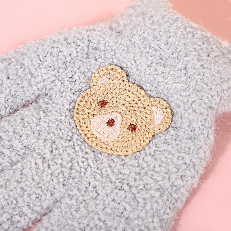 Fashion Bear Baby Fluffy Gloves Cartoon Pattern Gloves Solid Color Full Finger Knitted Mittens Girls