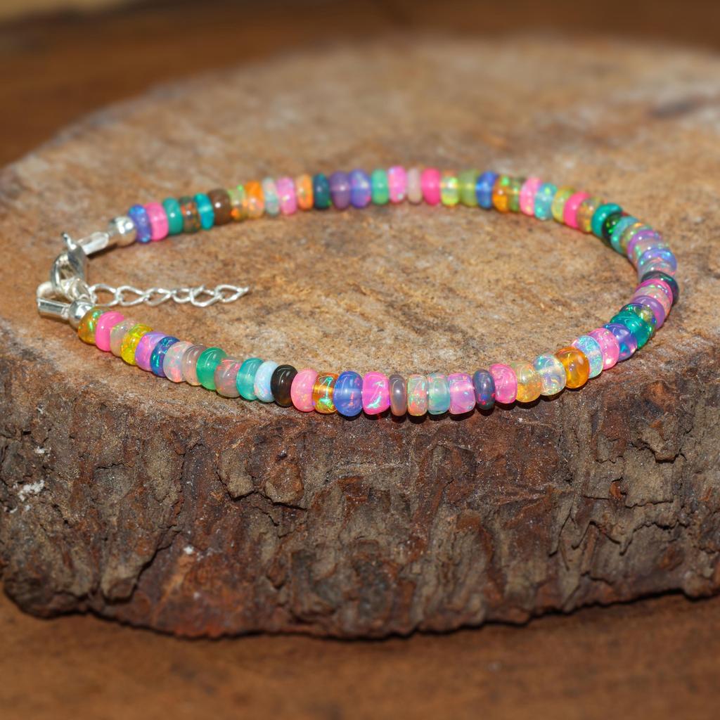 Bracciale con Perle di Pietra Preziosa Multi Opale Naturale, Bracciale Fatto a Mano con Perle di Opale Multifire, Bracciale con Perle di Opale Etiope, Bracciale Delicato in Opale