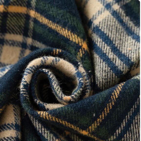 Dětská košile 2024 New Autumn Wear Boys Leštěná kostkovaná košile s dlouhým rukávem Baby Top dětské oblečení