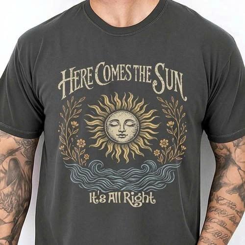 Vintage Here Comes the Sun Trendy Graphic Cotton Unisex T-Shirt S разноцветный