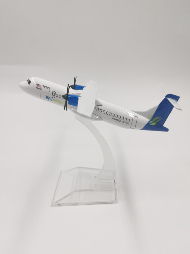 Jason Tutu Plane Model Airplane Fk-50 16cm Atr-600 Aircraft Model Diecast Metal Airplanes 1:400 Scale Planes