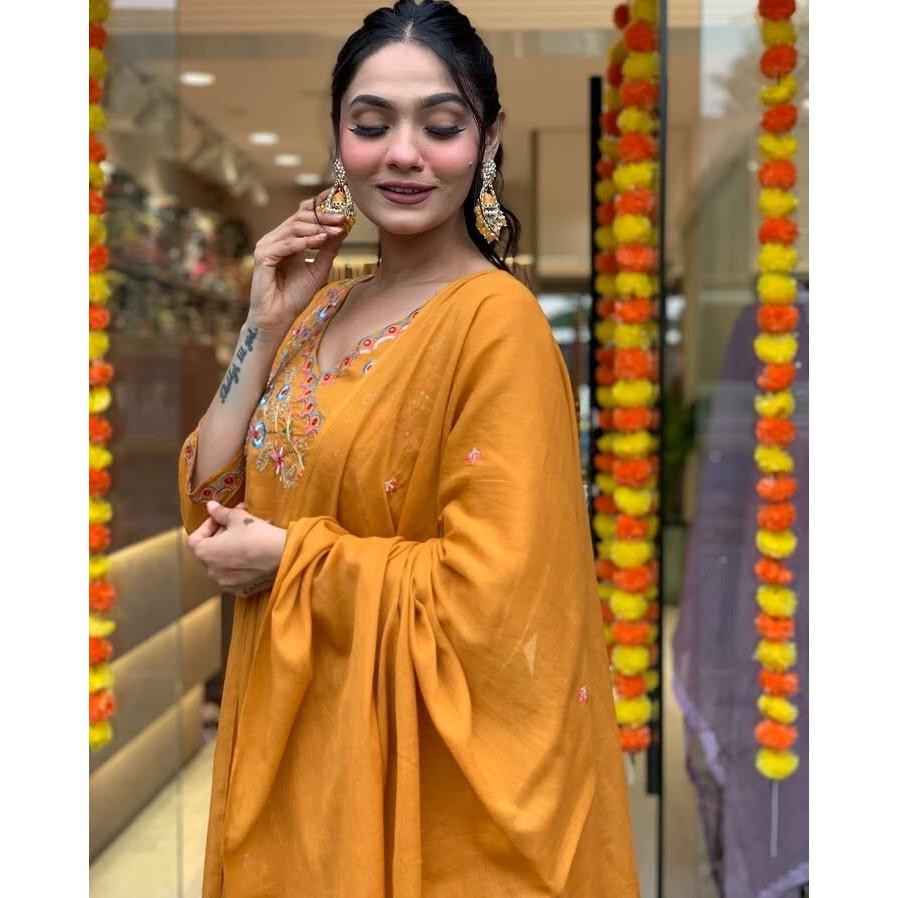 Women Bollywood Kurti Salwar Suit Indian Party Wear Kurta Pant Dupatta Set Dress VFP-1821a