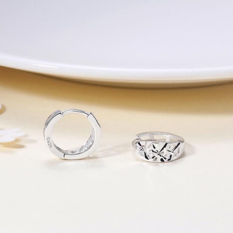 

Круглая Автомобильная Цветочная Пряжка Для Ушей Женская Личность Простая Сверкающая Ниша Универсальные Маленькие Серьги Женские