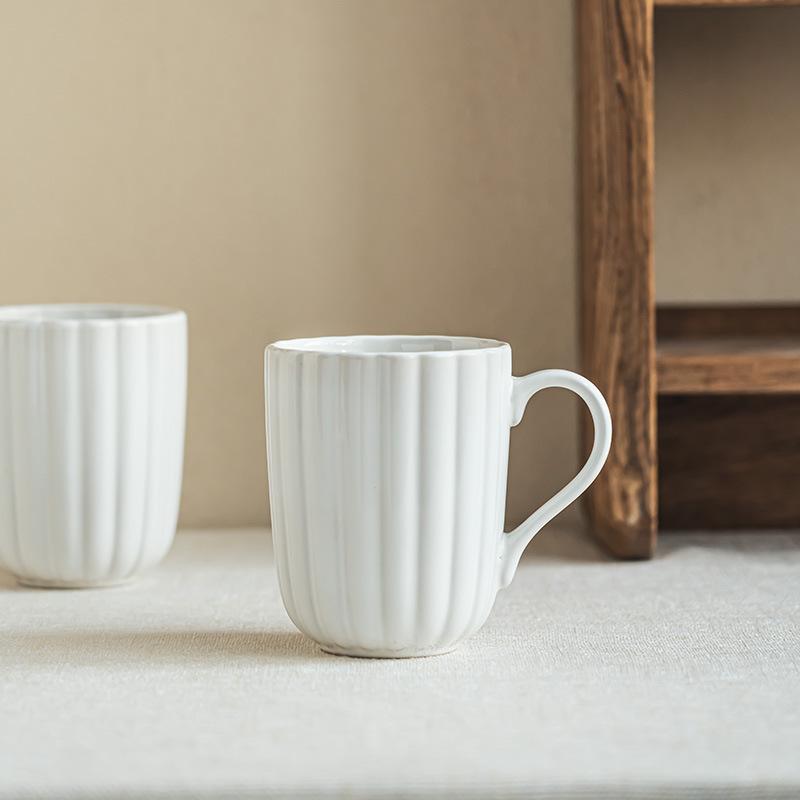 Minimalist Solid Color Cup Household High Value Ceramic Mug Large Capacity Water Cup Creative Relief Chrysanthemum Cup