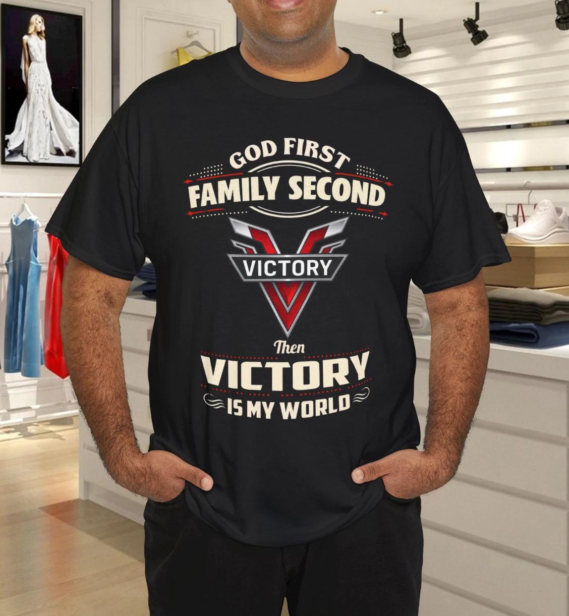 

New Victory Biker Skull Classic T-Shirt M
