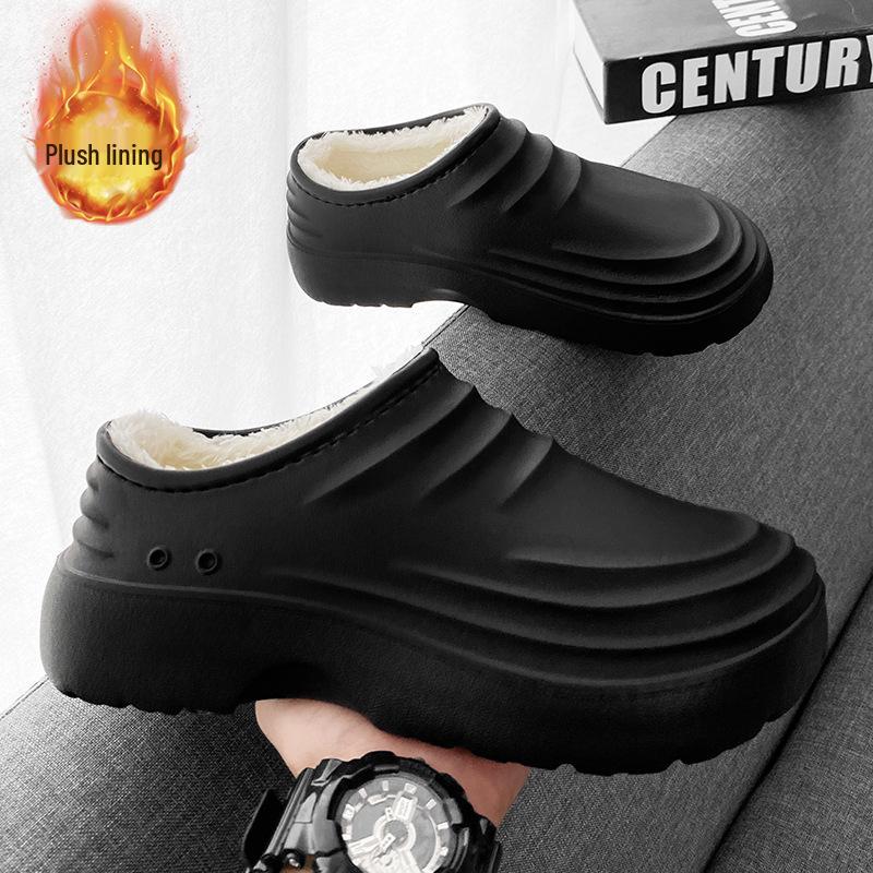 Fleece-Lined Non-Slip Chef Shoes: Warm, Oil-Proof, Soft Sole, Large Sizes, Ideal for Men & Women in Hospitality Professions.
