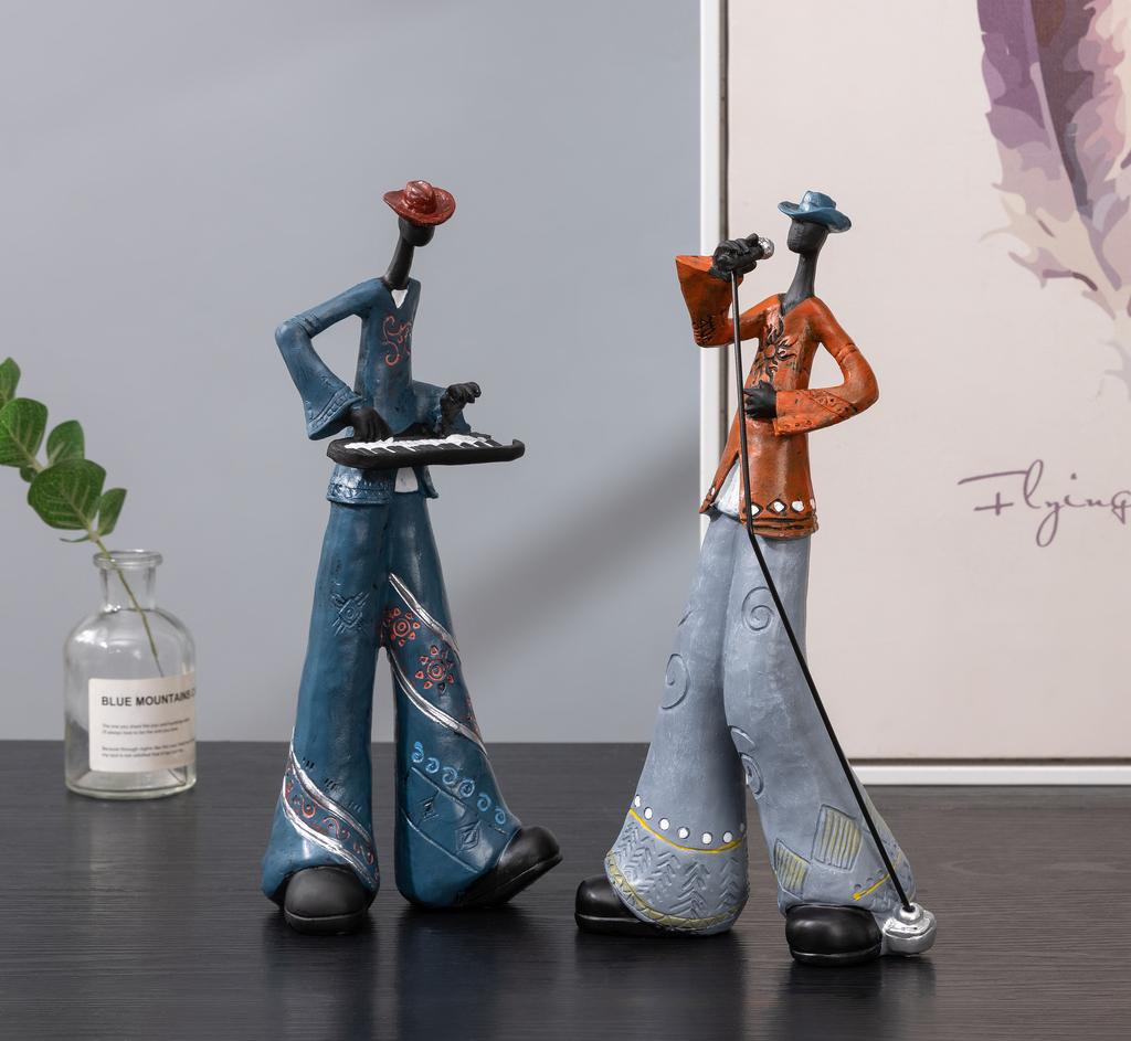 1 resin band statue, creative instrument model sculpture, Nordic style home decoration for living room, porch, and study