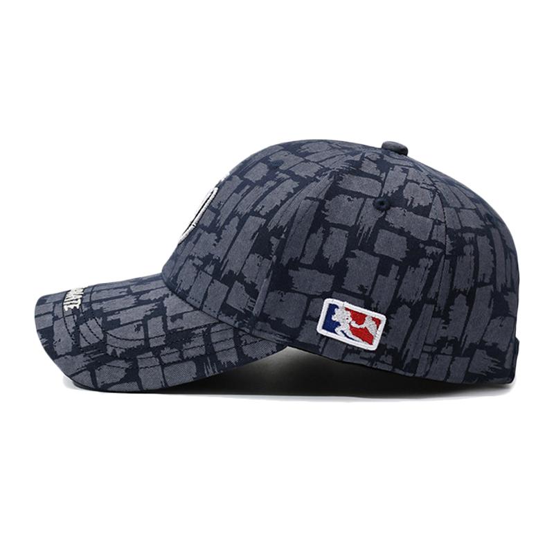 Letter Embroidery Baseball Cap for Unisex Sunshade Cap Outdoor Cap