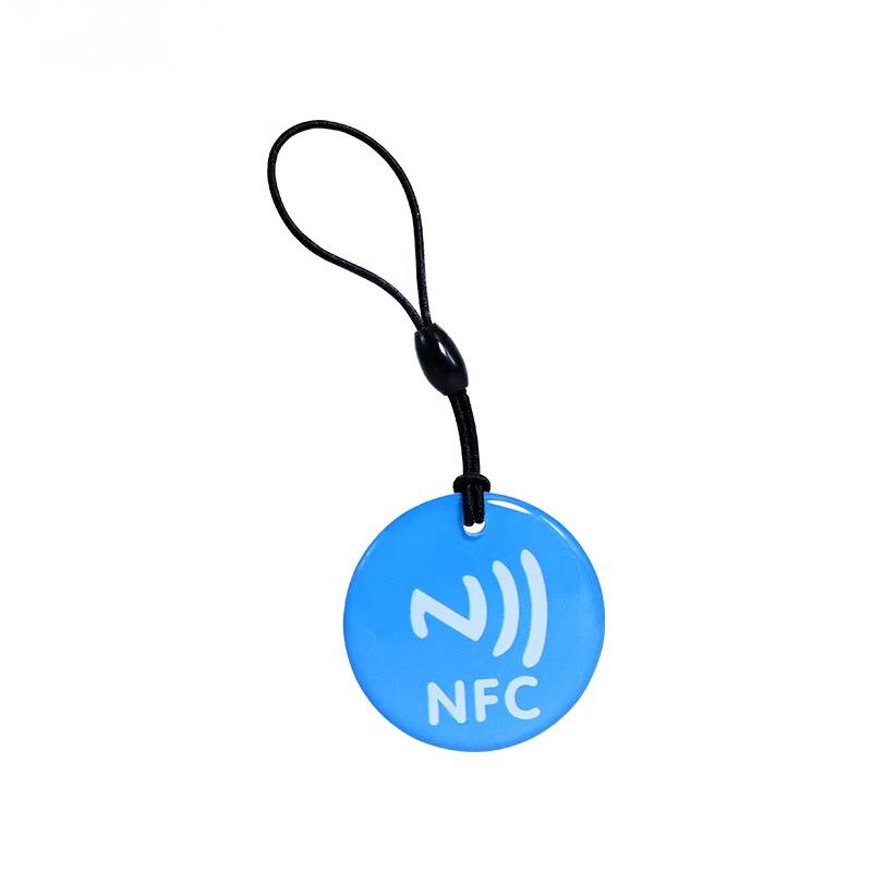NFC Epoxy Card with NTAG215 Chip - 504 Bytes Round Tap-to-Connect Card