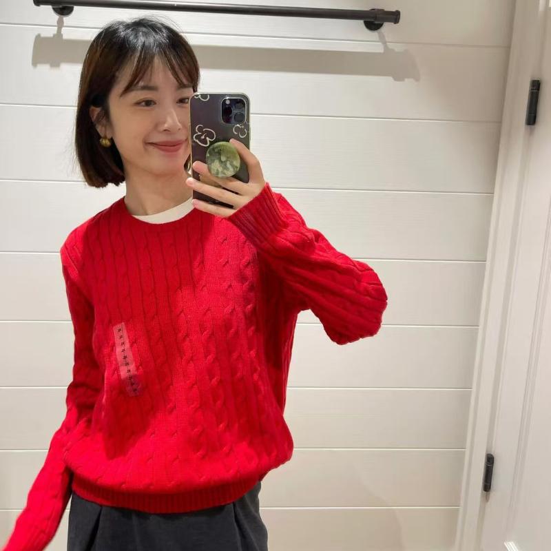 EastRogue Embroidered Round-neck Knitted Sweater, Warm for Autumn and Winter, Cable-knit Couple Pullover.