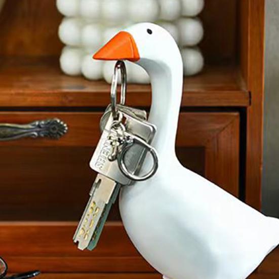 Magnetic Goose Key Holder Statue Duck Key Hanger Resin Figurine Sculpture Home Office Desktop Decoration Ornament