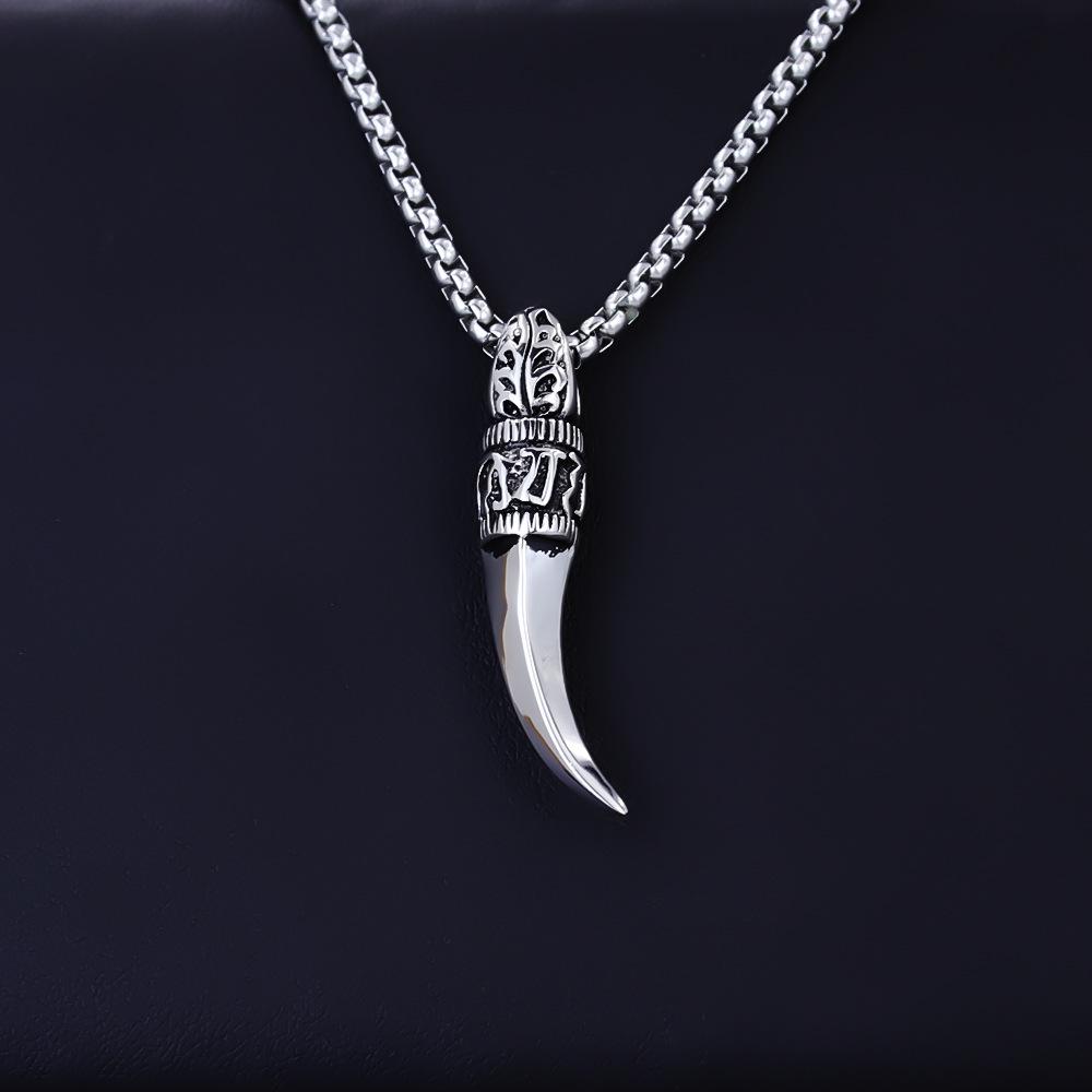European Viking Titanium Steel Rune Necklace with Stainless Steel Spearhead and Compass Pendant
