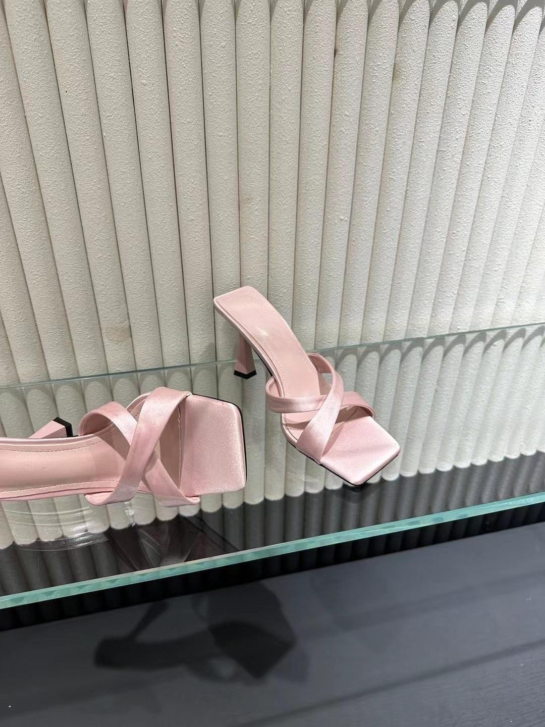 

New cross-strap fashionable and versatile medium-heeled slippers open-toed square-heeled high-heeled cool slippers 40 розовый