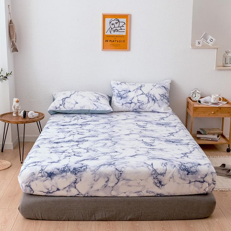 Anti-Slip Mattress Protective Bed Sheet Cover - 1.5x1.8m Dust-Resistant Simmons Cover