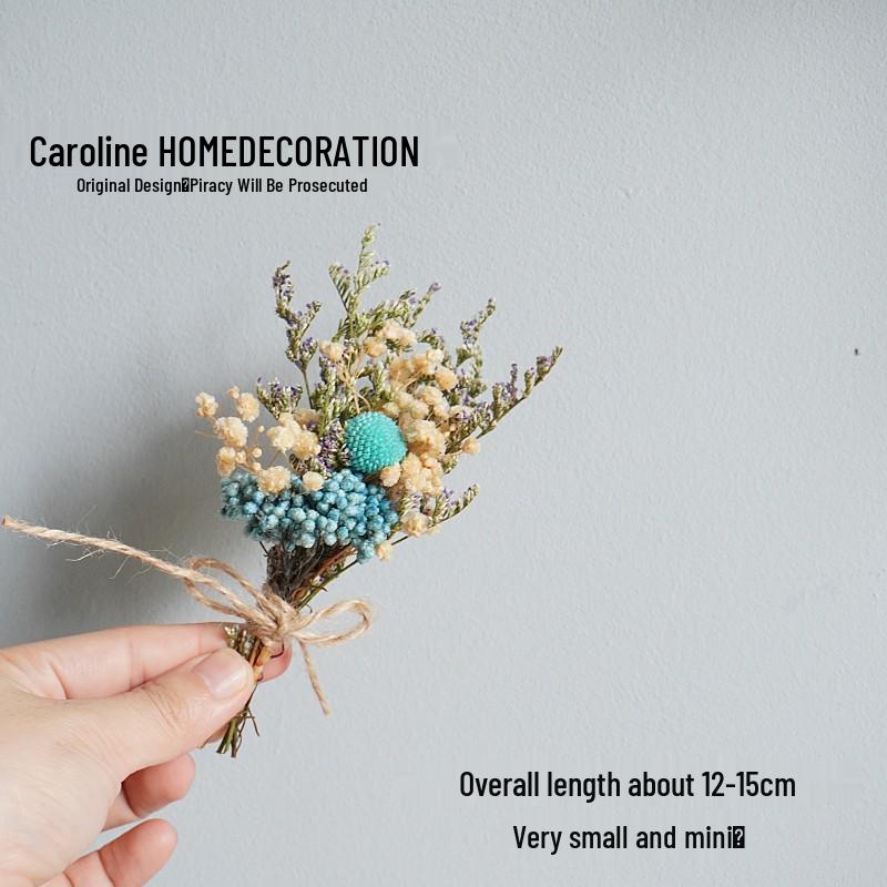 Mini Dried Flower Bouquet: Natural Air-Preserved Flowers Gift Box for DIY Decor and Handmade Ornaments.