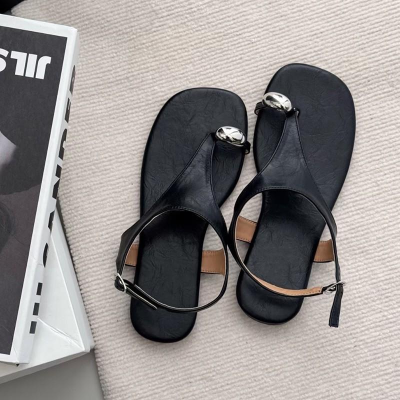 Retro One-word Buckle with Flat-bottomed Set of Toe Sandals for Women's 2025 Summer New Soft Leather Toe Roman Open-toed Sandals