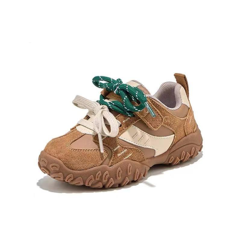 2025 Spring/Autumn Girls' Casual Shoes: Forrest Gump Style Parent-Child Sneakers with Winter Velvet