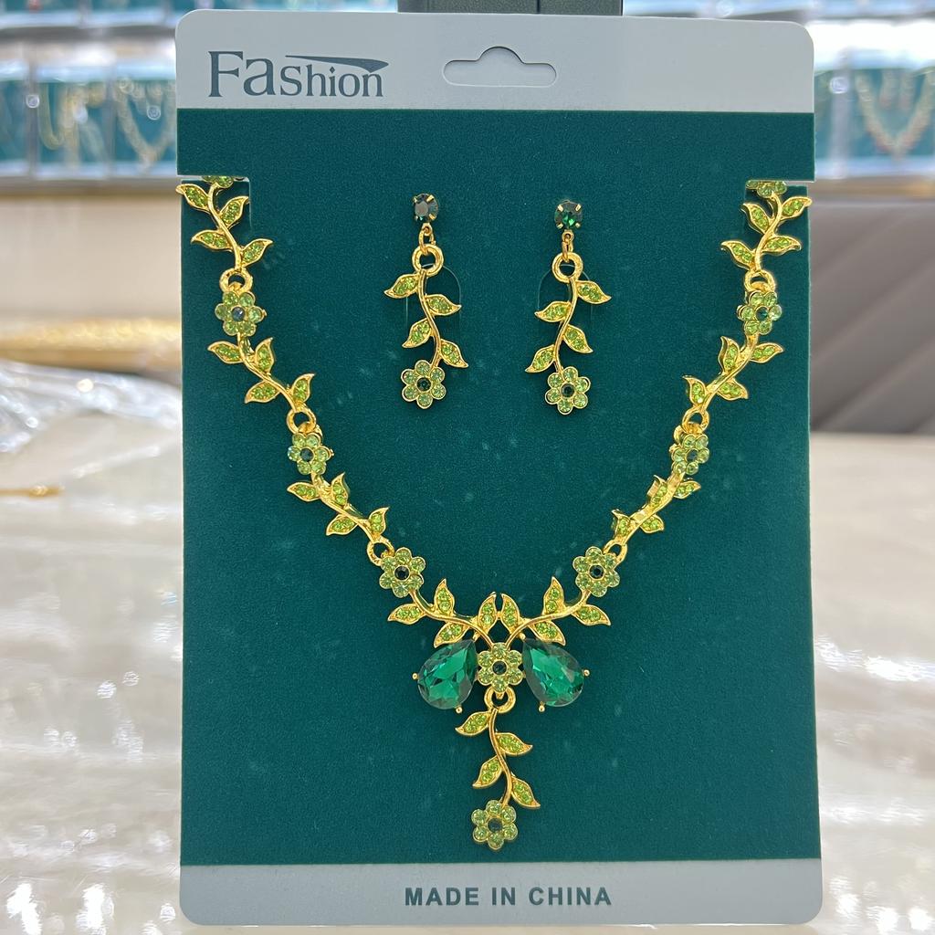 3PC Women's Fashion Trend Small Flower Water Drop Necklace Earrings Jewelry Set Wedding Banquet Party Festival Gift